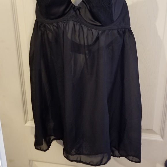 Fredericks of Hollywood Lingerie - Picture 2 of 8